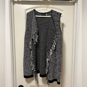 Lysse fringe textured vest